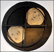 Železné kolo pro pohyb a znázornění měsíčních fází z roku 1746.